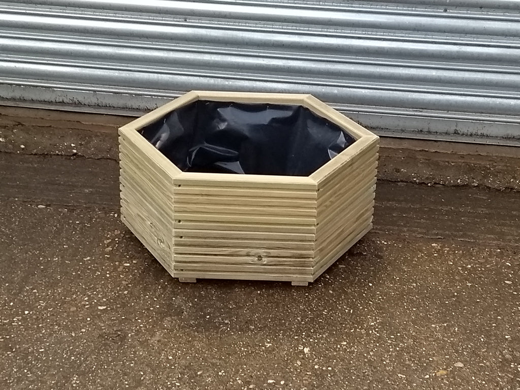 Hexagonal wooden planter, 2 rows of decking